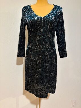 Karen Kane Teal and Black Velvet Leopard Print V-Neck Long Sleeve Dress USA made